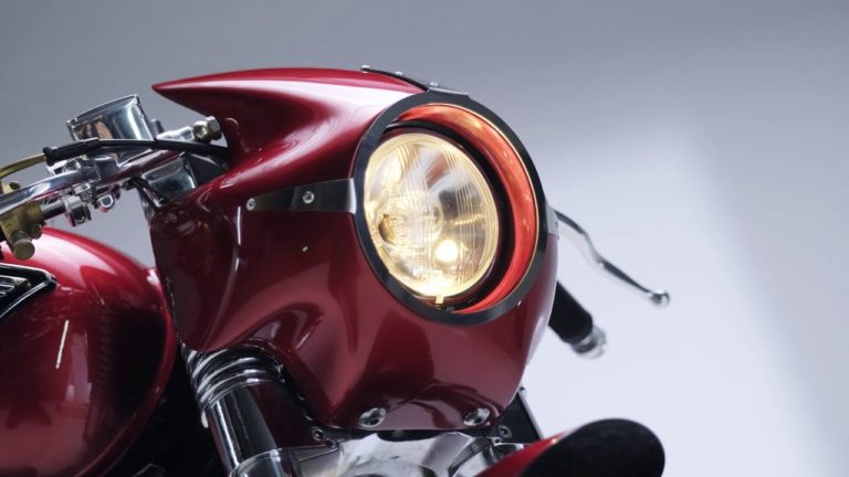 La nouvelle Tamarit Gullwing X sur base Triumph 900 Thruxton.