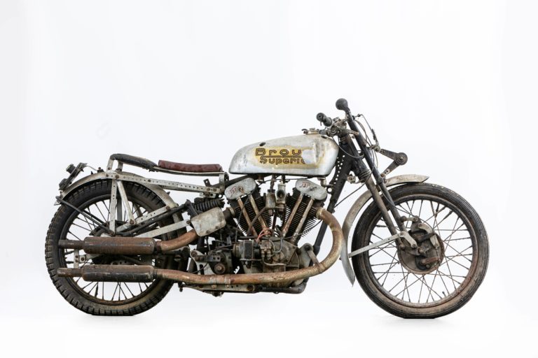 Une Brough Superior 996cc SS100, ‘Alpine Grand Sports’ Sprint Special, de 1929 aux enchères chez Bonhams