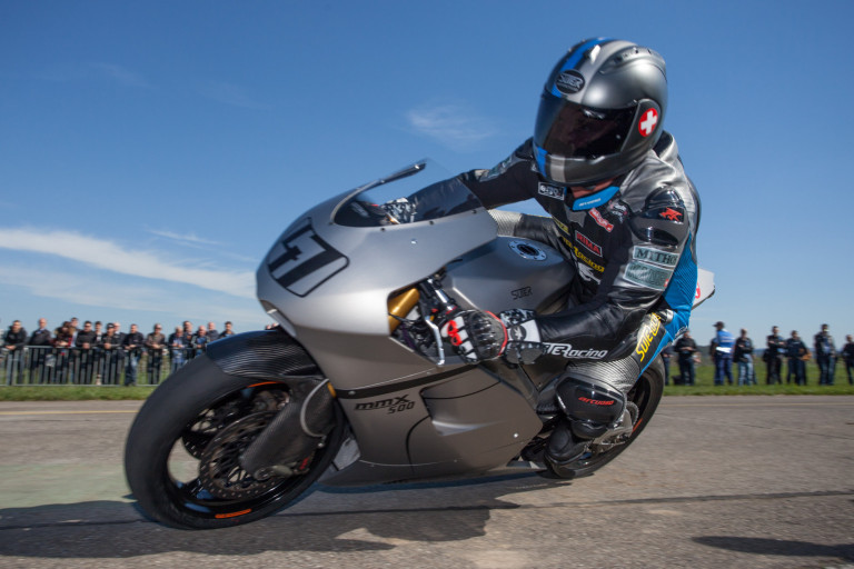 SUTER AU TT 2016 AVEC 2 MACHINES 2 TEMPS