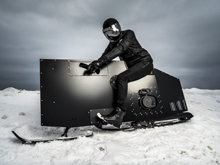 Le SNOWSCOOT par Joey Ruiter